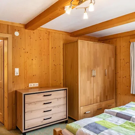 Mamoosen Pensjonat Penning