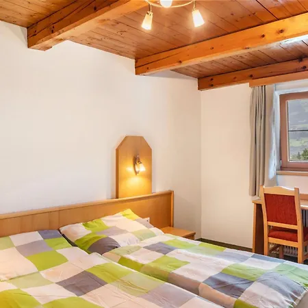 Mamoosen Pensjonat Penning